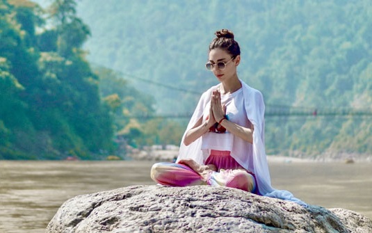Best yoga retreat in Rishikesh India